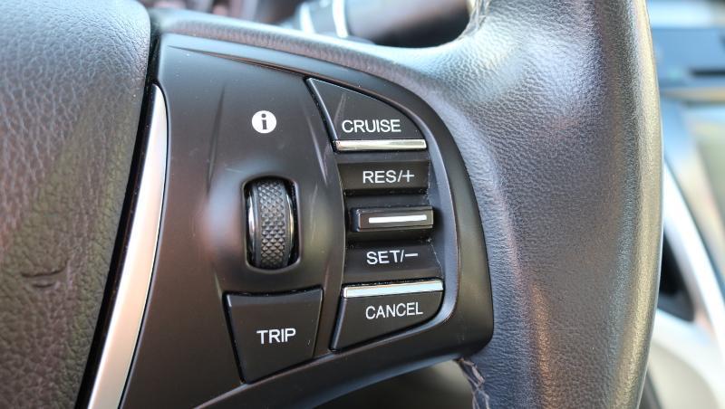 Acura TLX 4dr Sdn FWD V6 2015