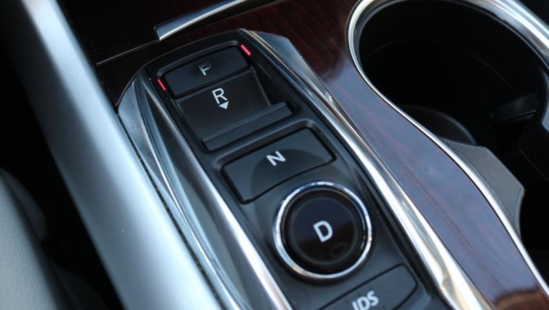 Acura TLX 4dr Sdn FWD V6 2015