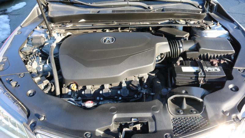 Acura TLX 4dr Sdn FWD V6 2015