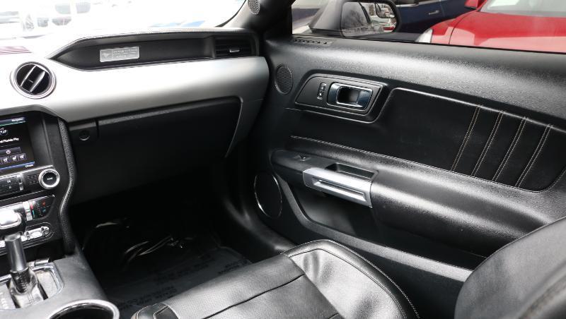 Ford Mustang 2dr Fastback GT Premium 2015