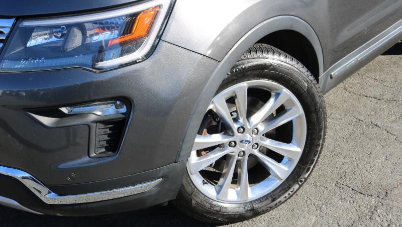 Ford Explorer XLT 4WD 2018