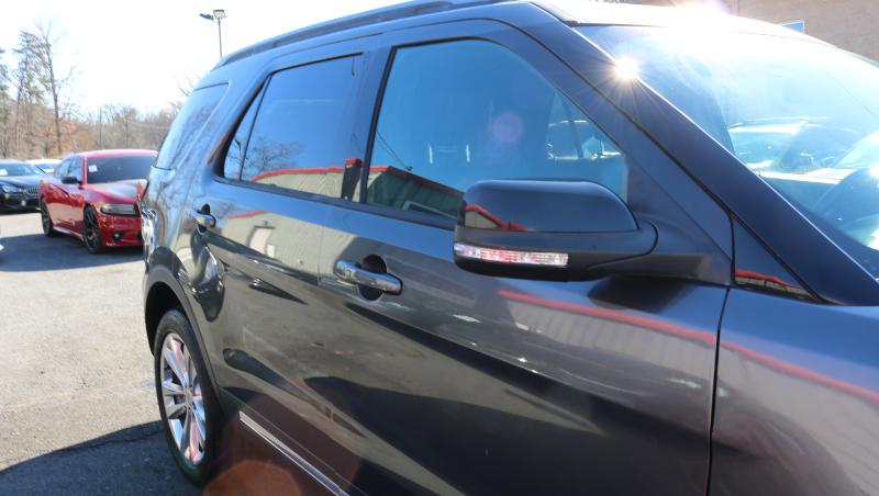 Ford Explorer XLT 4WD 2018