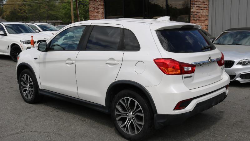 Mitsubishi Outlander Sport ES 2.0 AWC CVT 2019