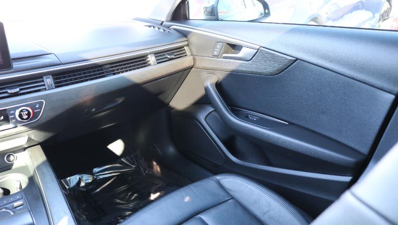 Audi A4 Titanium Premium 40 TFSI 2019