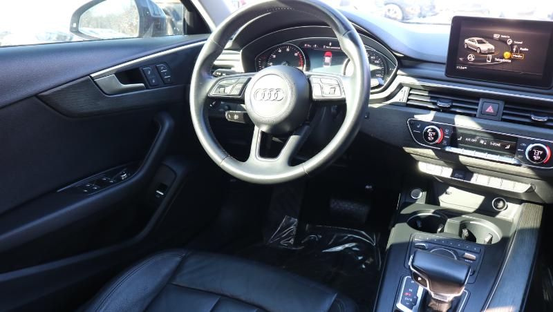 Audi A4 Titanium Premium 40 TFSI 2019