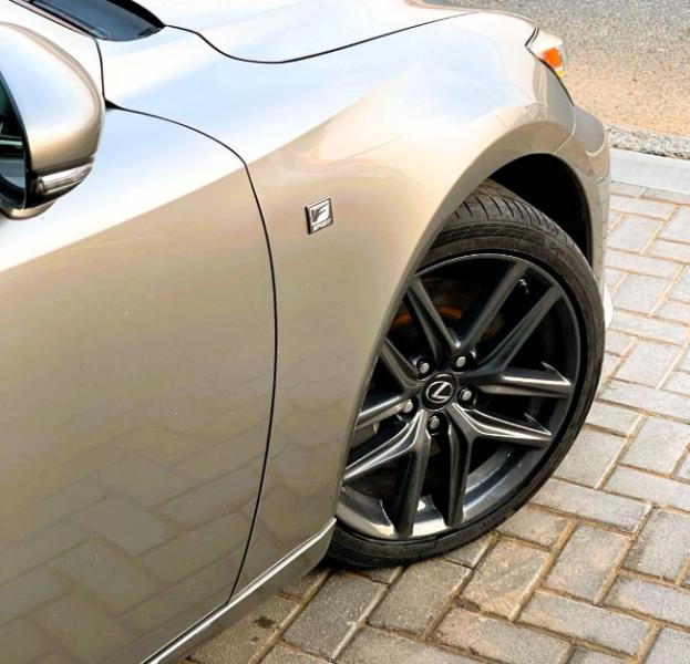 Lexus IS 350 4dr Sdn RWD 2015