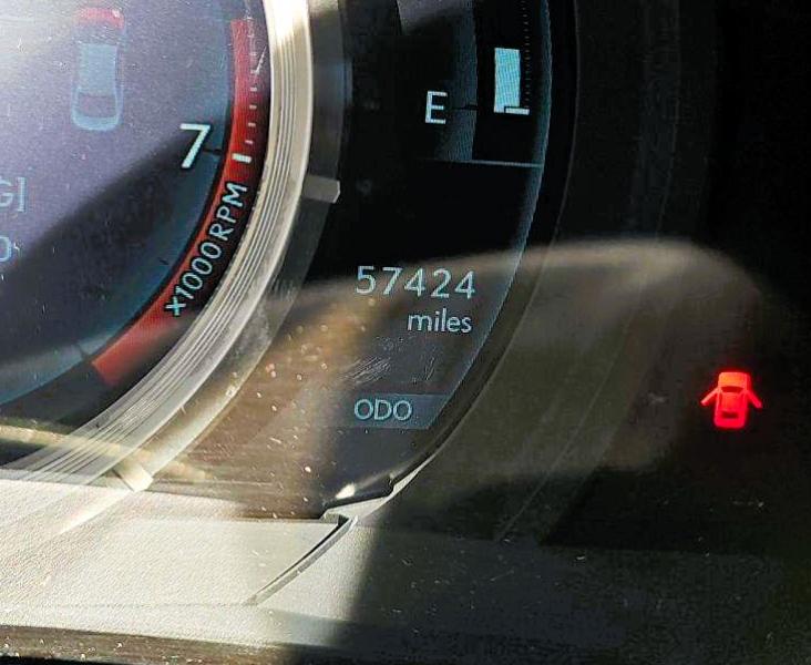 Lexus IS 350 4dr Sdn RWD 2015