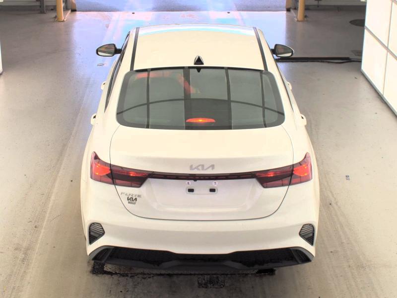 Kia Forte LXS IVT 2024