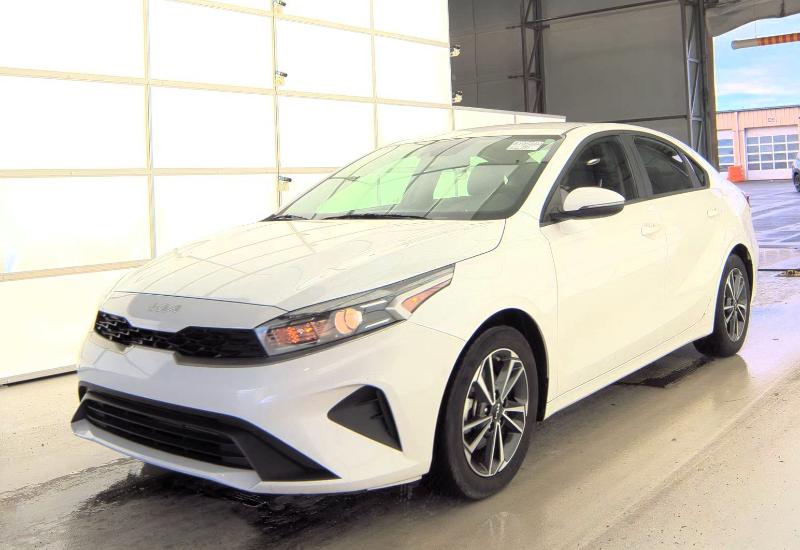 Kia Forte LXS IVT 2024