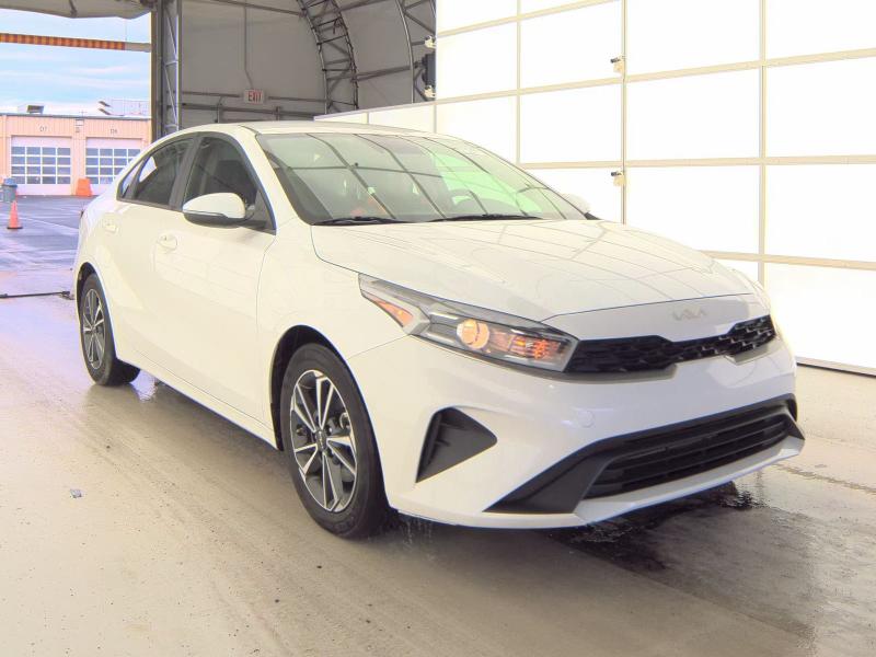 Kia Forte LXS IVT 2024