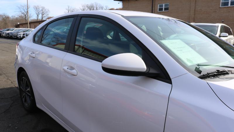 Kia Forte LXS IVT 2024