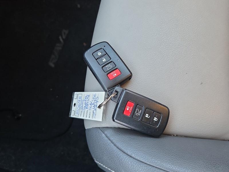 Toyota RAV4 AWD 4dr Limited (Natl) 2015