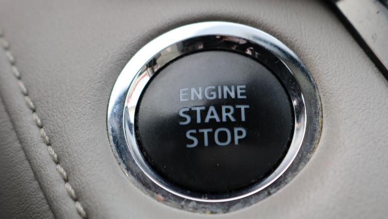 Toyota RAV4 AWD 4dr Limited (Natl) 2015