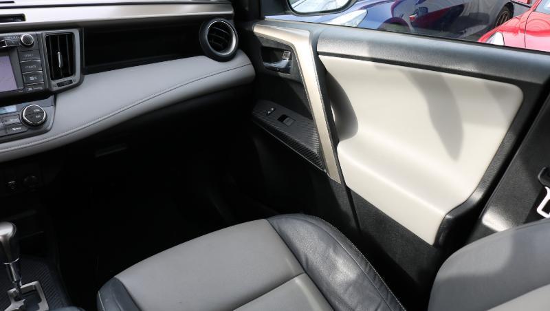 Toyota RAV4 AWD 4dr Limited (Natl) 2015