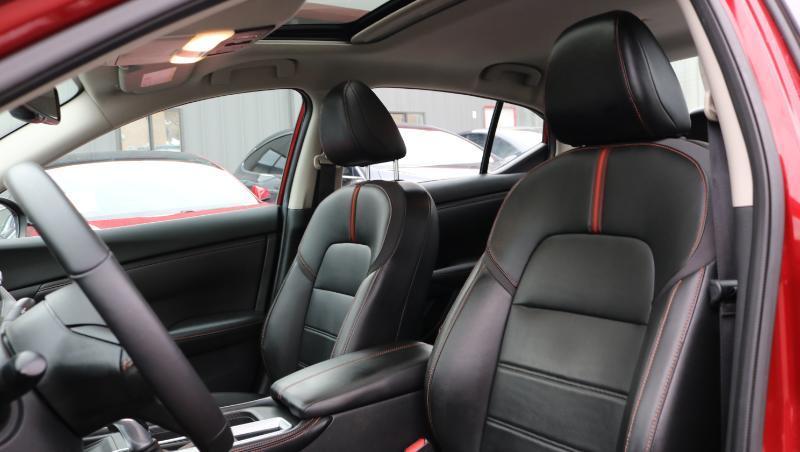 Nissan Sentra SR CVT 2021