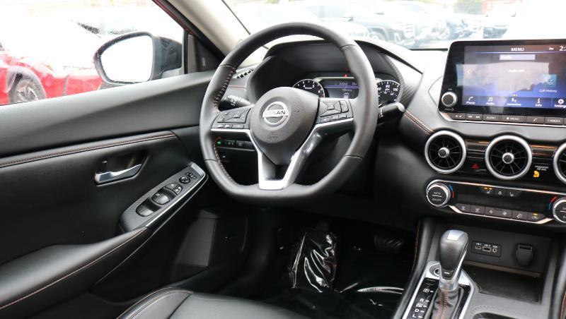 Nissan Sentra SR CVT 2021