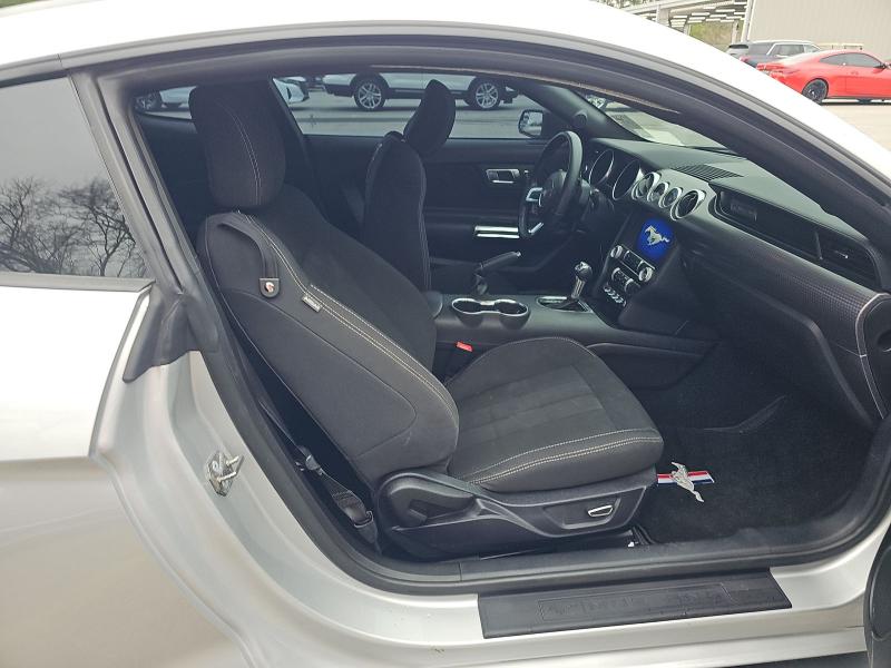 Ford Mustang EcoBoost Premium Fastback 2019