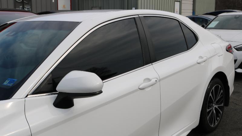 Toyota Camry SE Auto (Natl) 2018