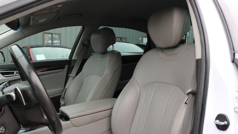 Genesis G80 3.8L RWD 2018