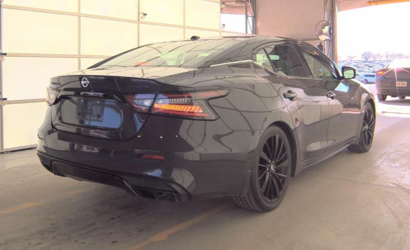 Nissan Maxima Platinum 3.5L 2021