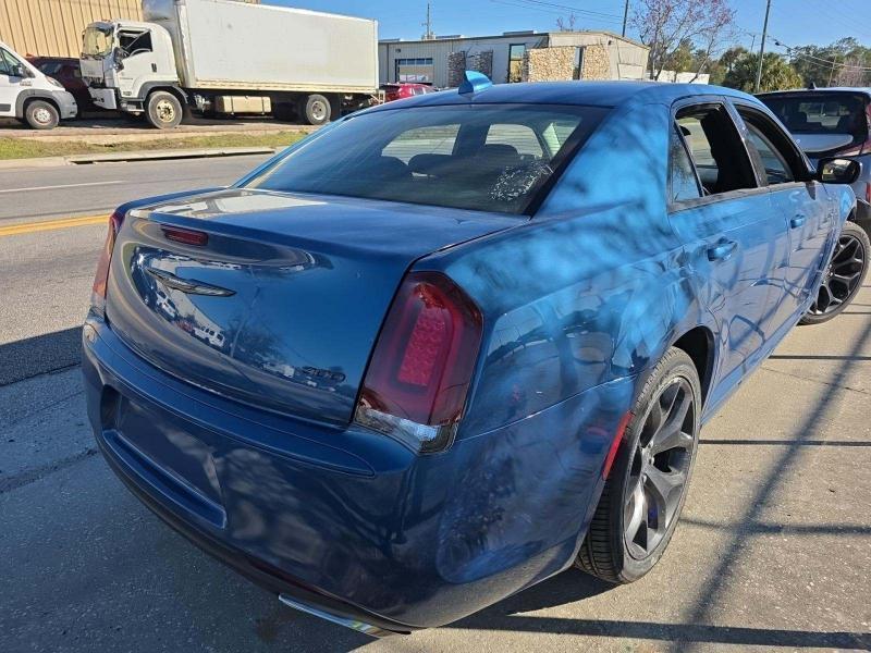 Chrysler 300 Touring RWD 2022