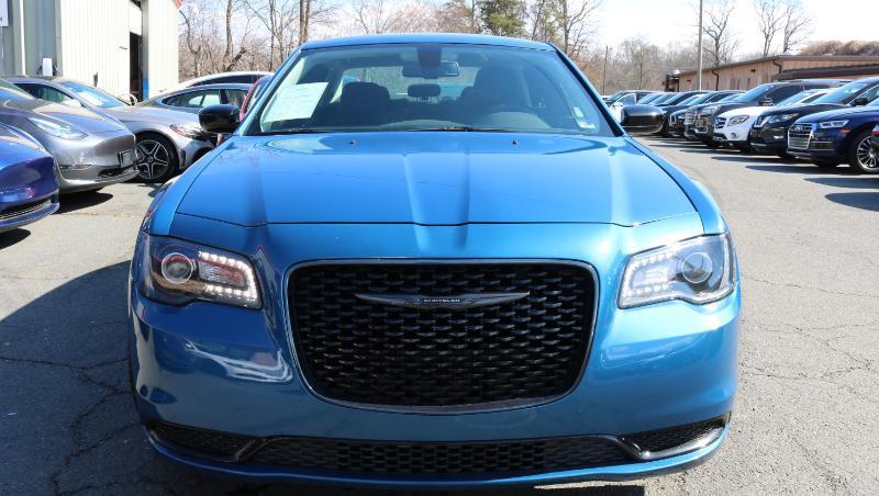 Chrysler 300 Touring RWD 2022