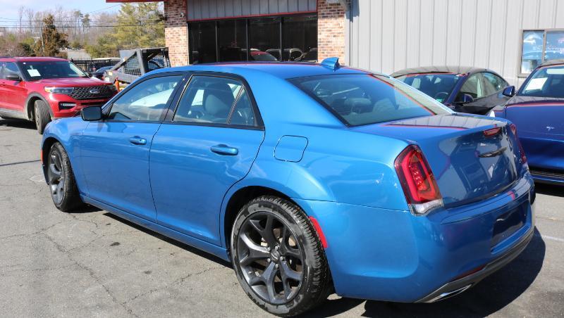Chrysler 300 Touring RWD 2022