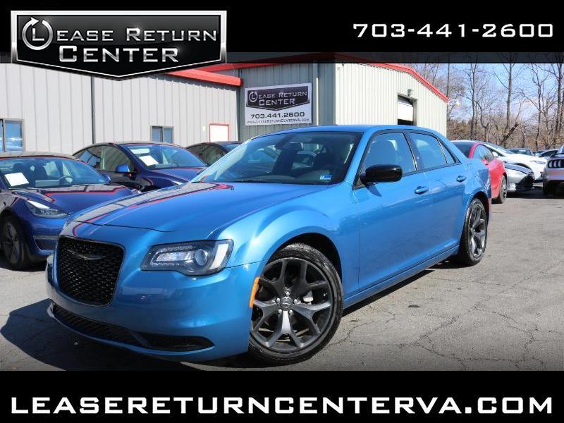 Chrysler 300 Touring RWD 2022