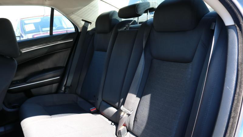 Chrysler 300 Touring RWD 2022