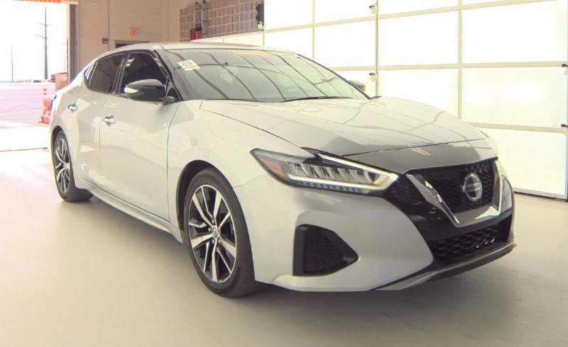 Nissan Maxima SV CVT 2022