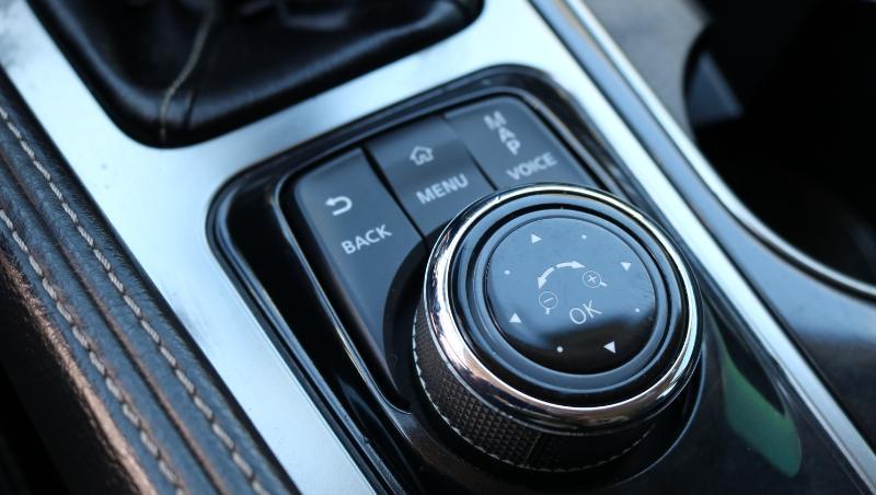 Nissan Maxima SV CVT 2022