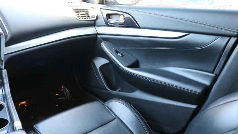 Nissan Maxima SV CVT 2022