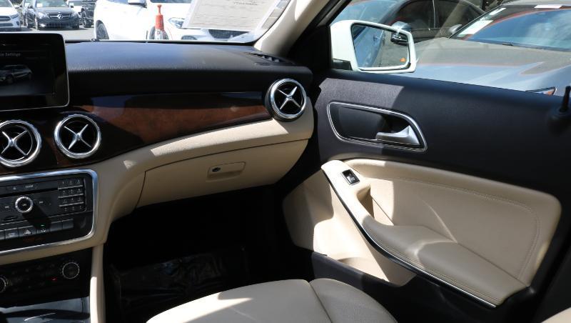 Mercedes-Benz GLA GLA 250 4MATIC SUV 2020