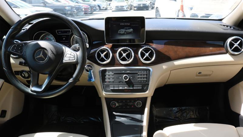 Mercedes-Benz GLA GLA 250 4MATIC SUV 2020