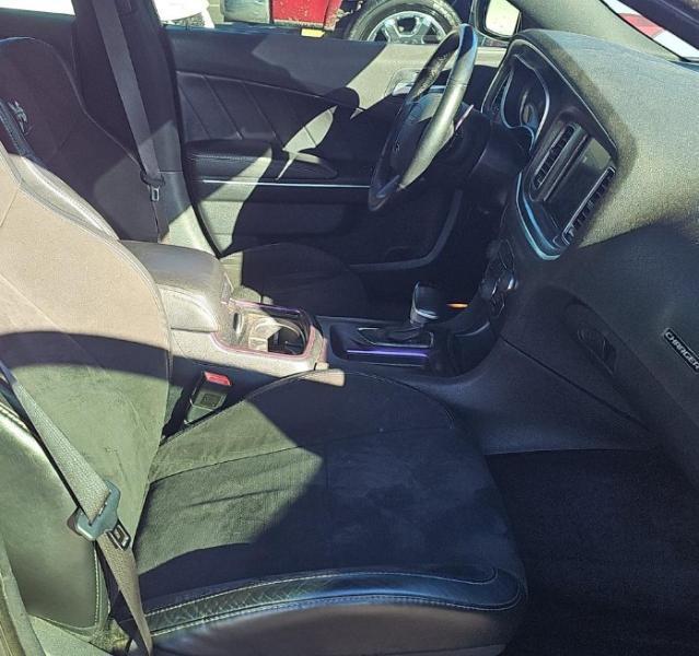 Dodge Charger 4dr Sdn R/T Scat Pack RWD 2016