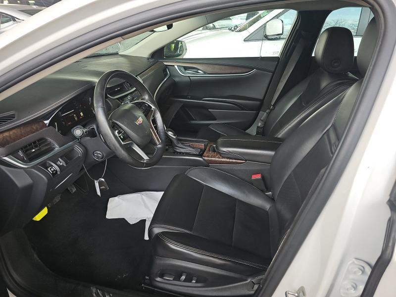 Cadillac XTS 4dr Sdn Luxury FWD 2018