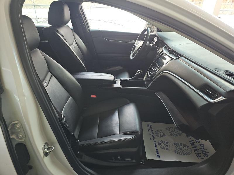 Cadillac XTS 4dr Sdn Luxury FWD 2018