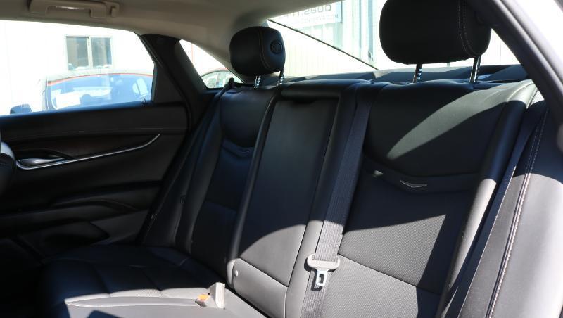 Cadillac XTS 4dr Sdn Luxury FWD 2018