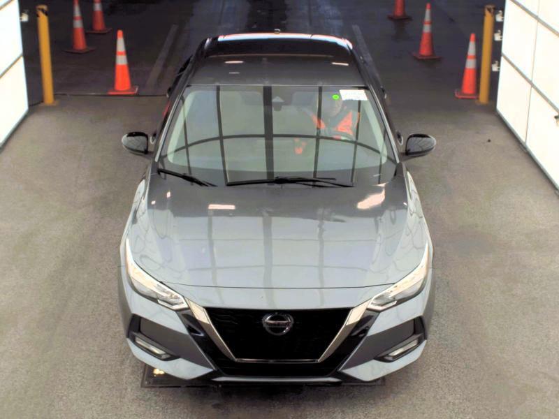 Nissan Sentra SR CVT 2021