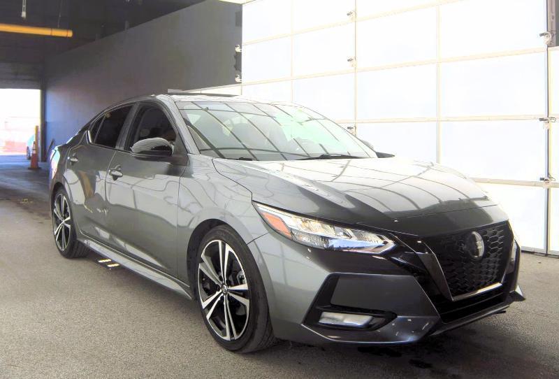 Nissan Sentra SR CVT 2021