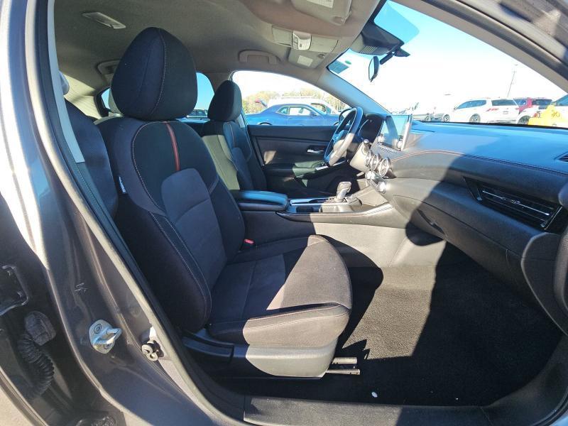 Nissan Sentra SR CVT 2021