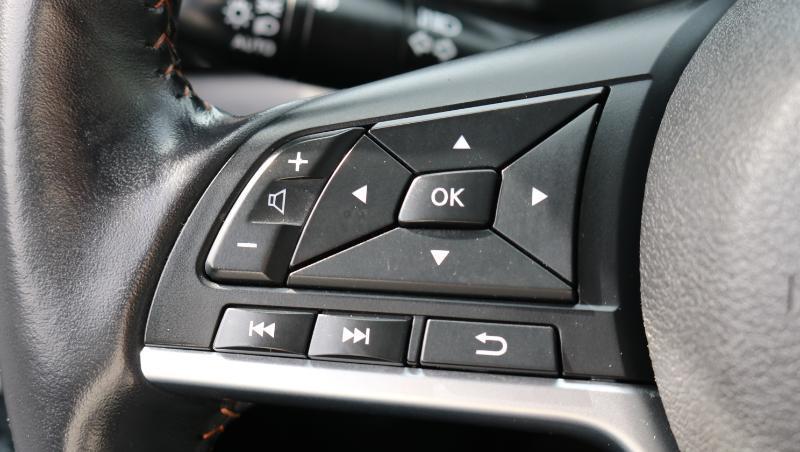 Nissan Sentra SR CVT 2021