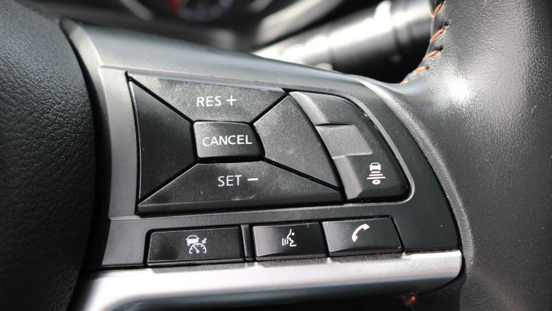 Nissan Sentra SR CVT 2021