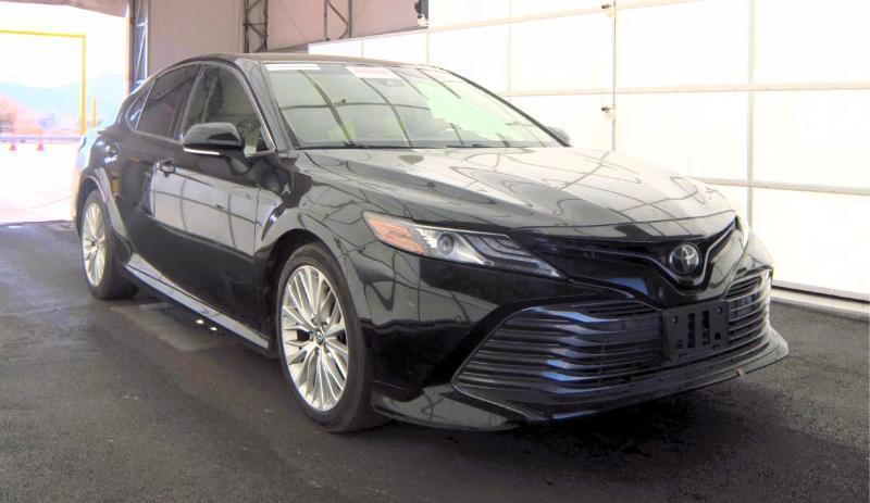 Toyota Camry XLE Auto (Natl) 2018