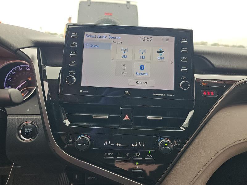 Toyota Camry XLE Auto (Natl) 2018