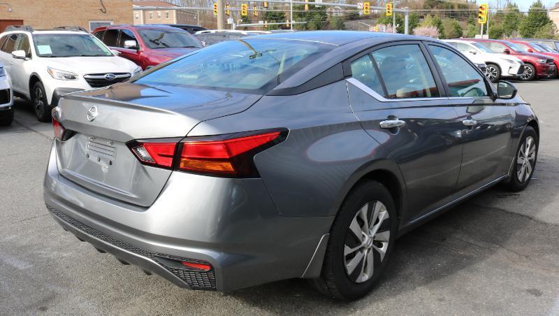 Nissan Altima 2.5 S Sedan 2021