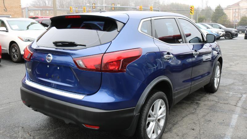 Nissan Rogue Sport FWD S 2018