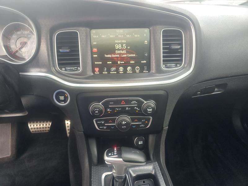 Dodge Charger 4dr Sdn R/T Scat Pack RWD 2016