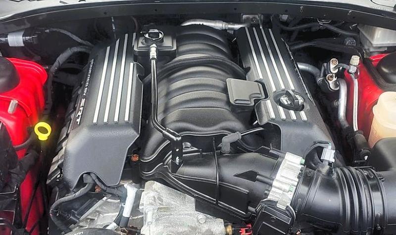 Dodge Charger 4dr Sdn R/T Scat Pack RWD 2016