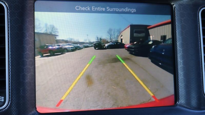 Dodge Charger 4dr Sdn R/T Scat Pack RWD 2016